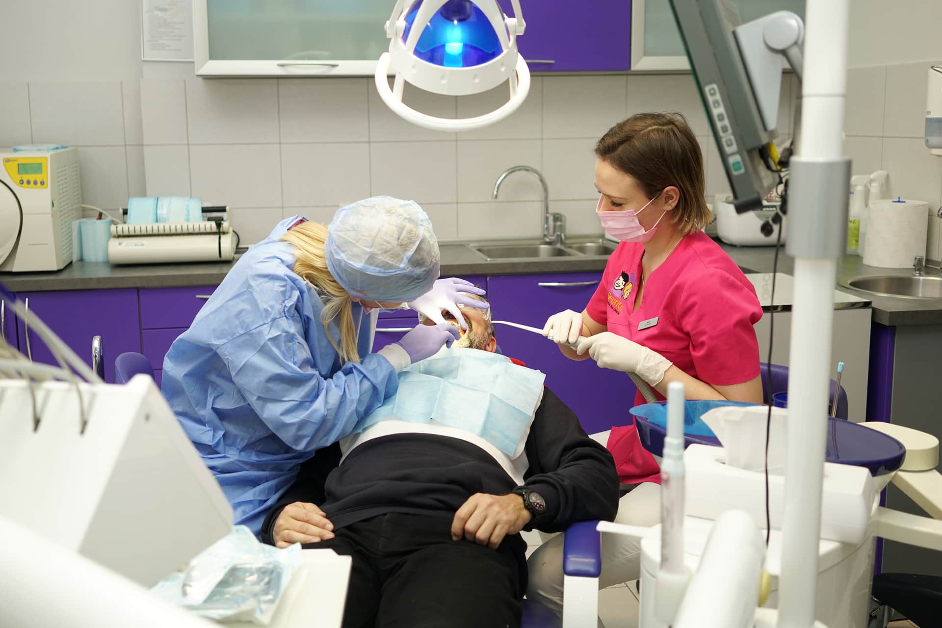 Pełen zakres leczenia chirurgicznego w DentiCO Stomatologia Chirurgia stomatologiczna Dentico gotdsc01700 4